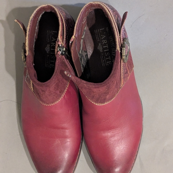 L'ATISTE Burgundy & Patterned Ankle Booties - Picture 3 of 7